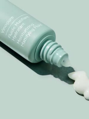 Caudalie-–-Vinopure-Matt-Effect-Fluide-png.jpg