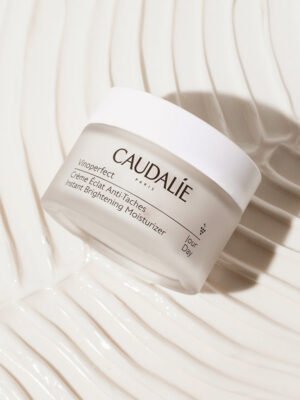 caudalie-vinoperfect-instant-brightening-moisturizer-2.jpg