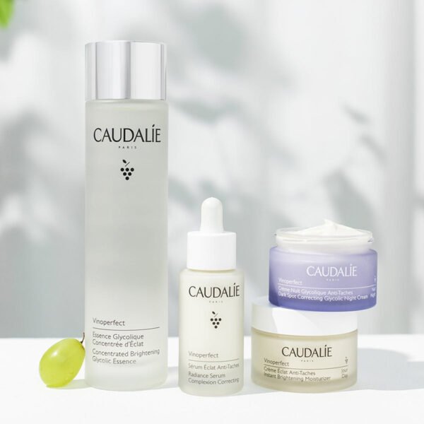 Caudalie – Vinoperfect Dark-Spot Correcting Moisturizer