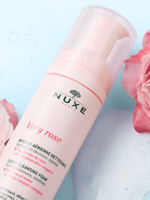 nuxe-very-rose-foam-2.jpg